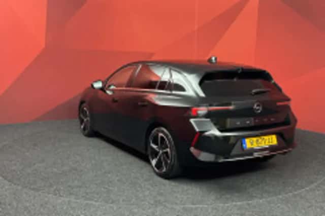 Opel Astra (2022) thumbnail 6