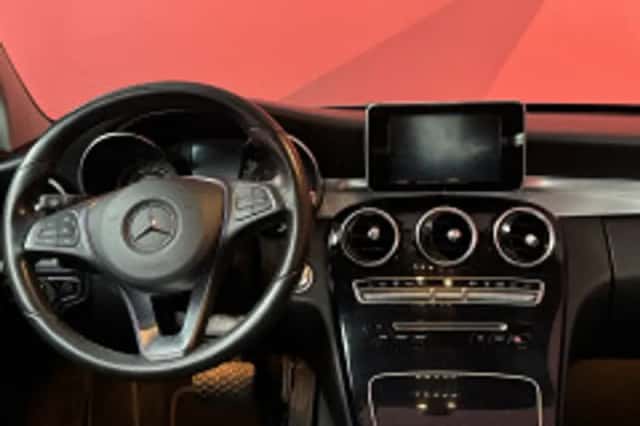 Mercedes-Benz C-Klasse (2018) thumbnail 3