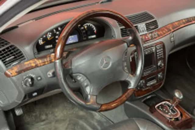 Mercedes-Benz S-Klasse (2000) thumbnail 3