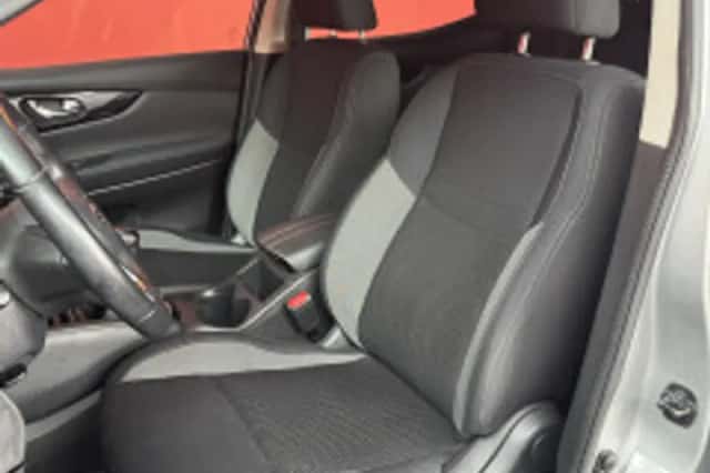 Nissan Qashqai (2021) thumbnail 6