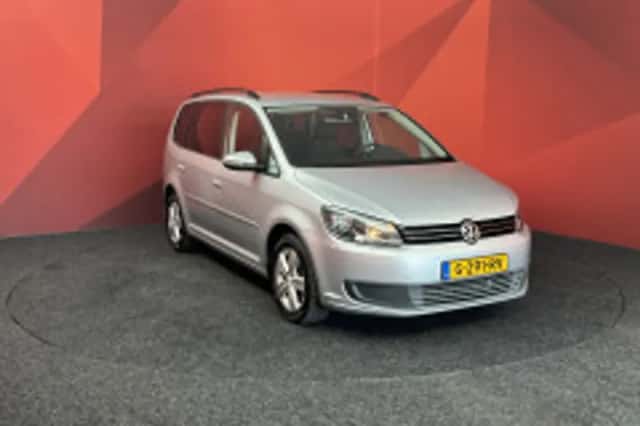 Volkswagen Touran (2019) thumbnail 5