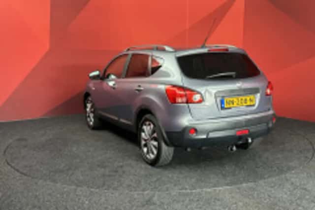 Nissan Qashqai (2009) thumbnail 6