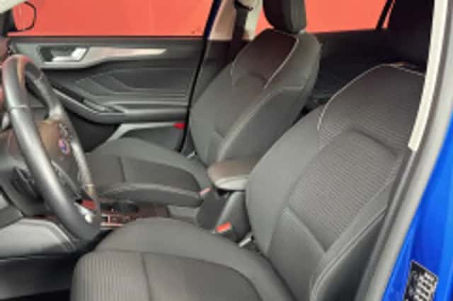 Ford Focus (2019) thumbnail 4