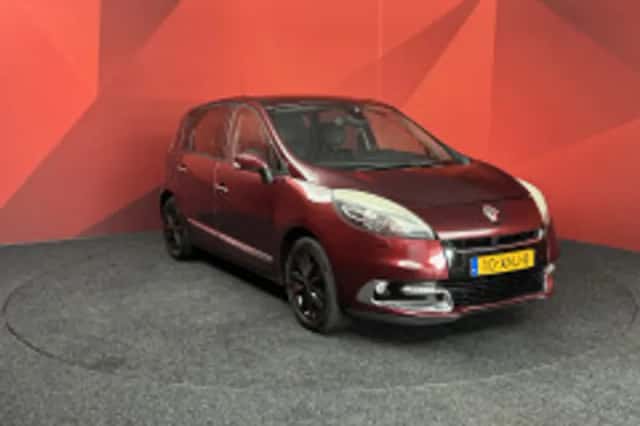 Renault Scénic (2012) thumbnail 5