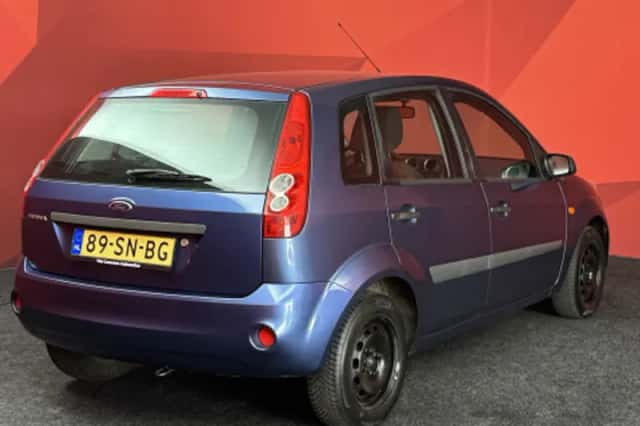 Ford Fiesta (2006) thumbnail 2
