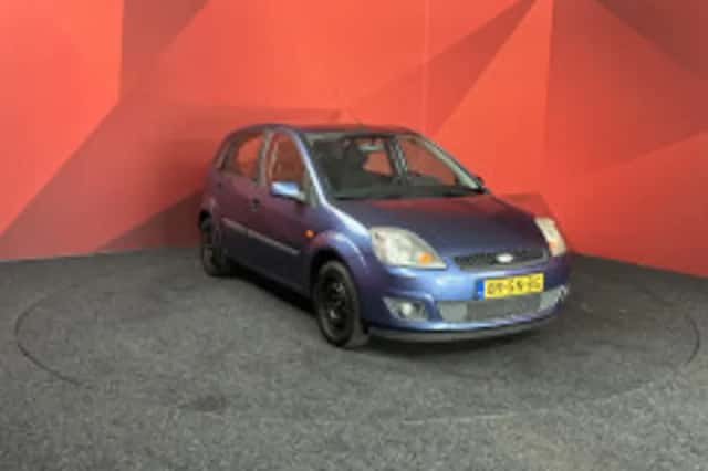 Ford Fiesta (2006) thumbnail 5