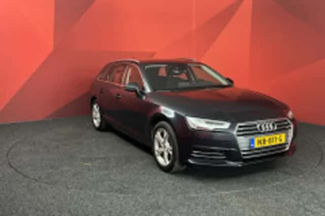 Audi A4 (2017) thumbnail 5