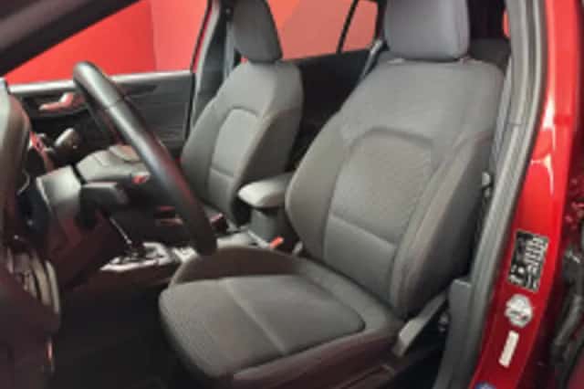 Ford Focus (2019) thumbnail 4