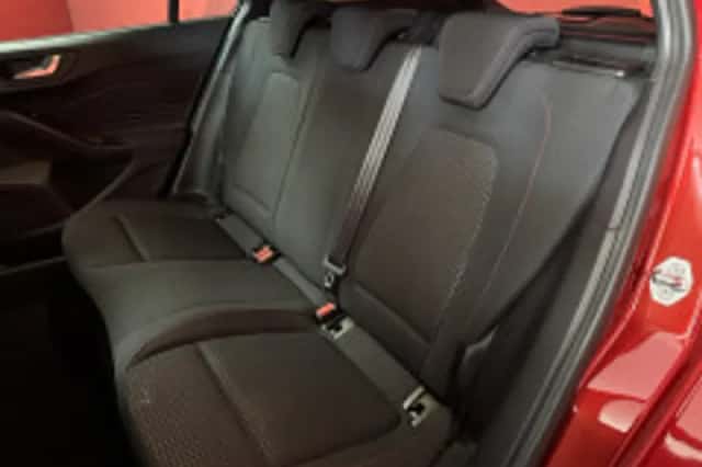 Ford Focus (2019) thumbnail 5