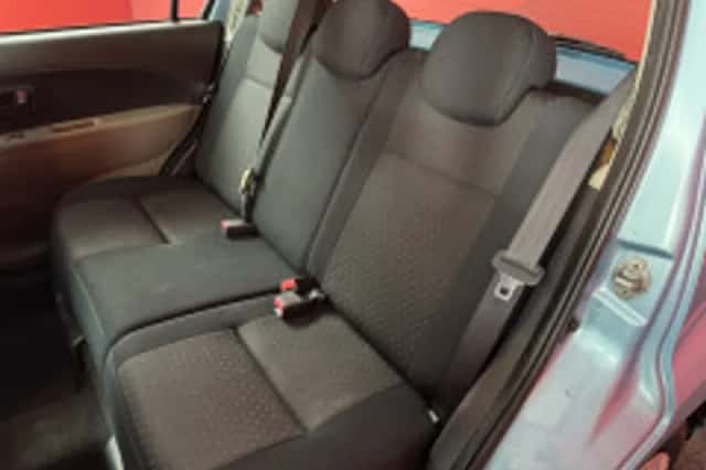 Daihatsu Sirion (2006) thumbnail 5