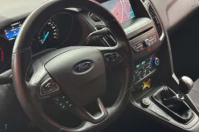 Ford Focus (2017) thumbnail 3