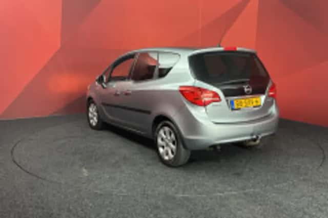 Opel Meriva (2012) thumbnail 3