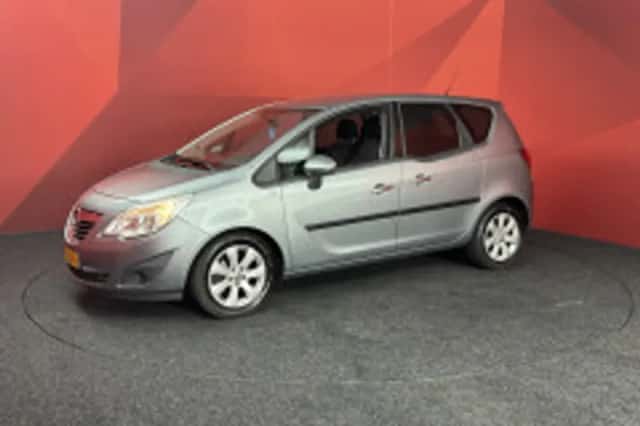 Opel Meriva (2012) thumbnail 4