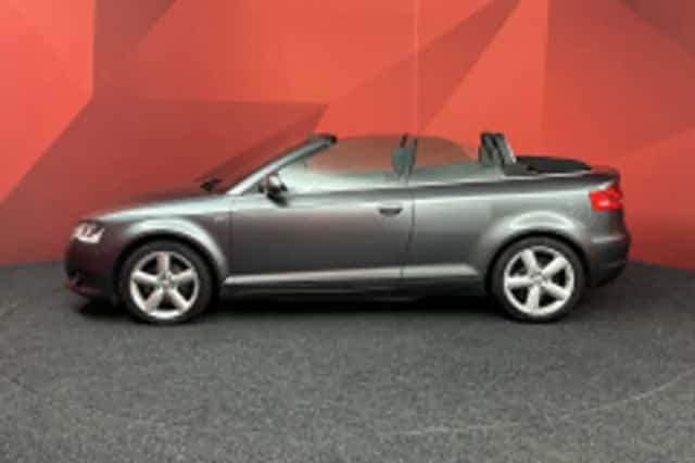 Audi A3 (2010) thumbnail 3