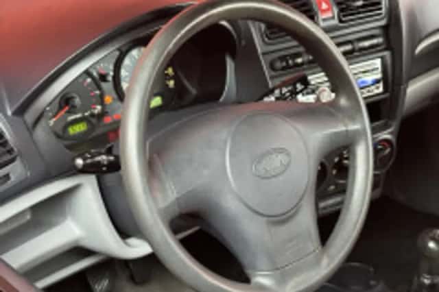 Kia Picanto (2006) thumbnail 3