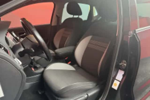 Volkswagen Polo (2018) thumbnail 4
