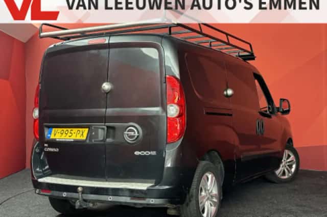 Opel Combo (2018) thumbnail 2