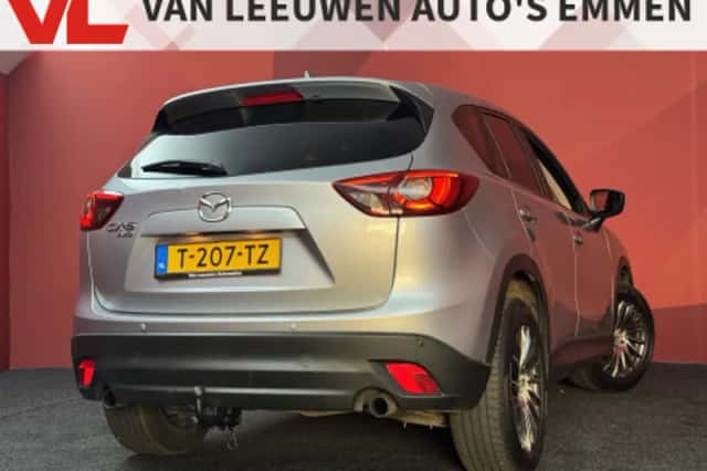 Mazda CX-5 (2023) thumbnail 2