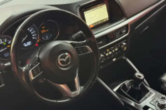Mazda CX-5 (2023) thumbnail 3