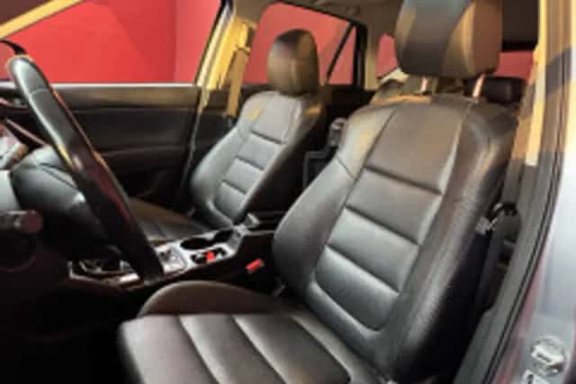 Mazda CX-5 (2023) thumbnail 4