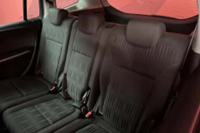 Opel Zafira Tourer (2014) thumbnail 5
