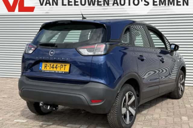 Opel Crossland (2022) thumbnail 2