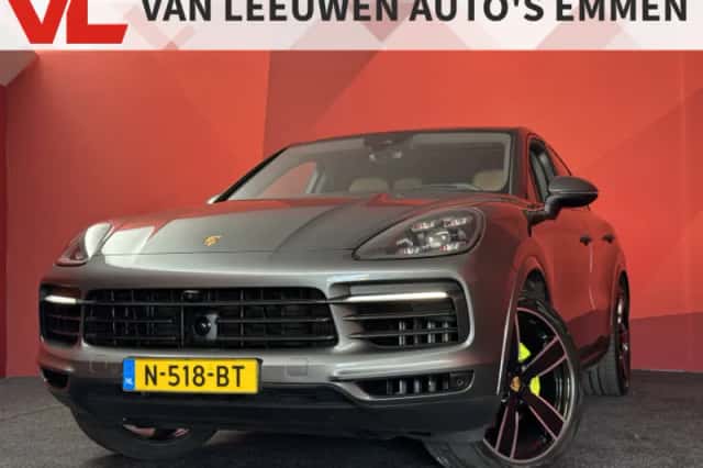 Porsche Cayenne (2021) thumbnail 1