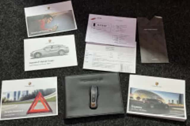 Porsche Cayenne (2021) thumbnail 6