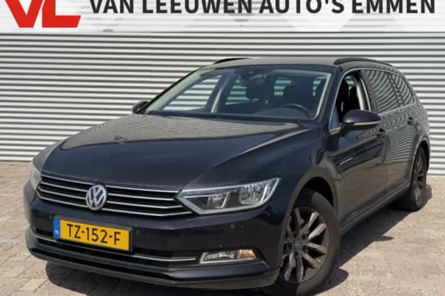 Volkswagen Passat (2018) thumbnail 1