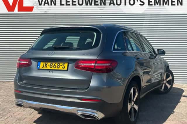 Mercedes-Benz GLC-Klasse (2016) thumbnail 2