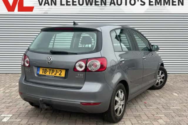 Volkswagen Golf-plus (2012) thumbnail 2
