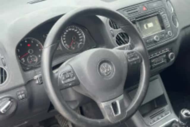 Volkswagen Golf-plus (2012) thumbnail 4