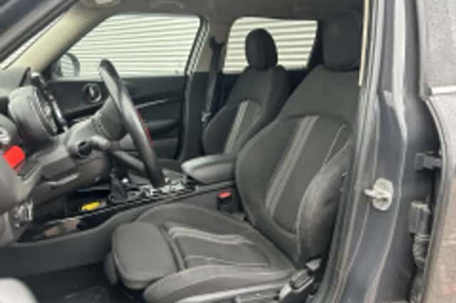 MINI Clubman (2017) thumbnail 4