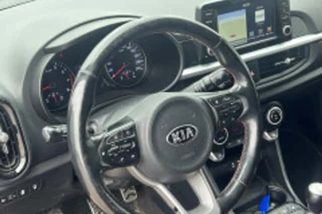 Kia Picanto (2017) thumbnail 6