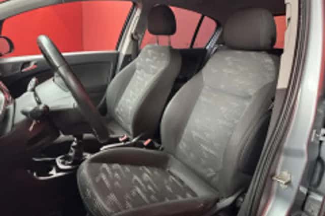 Opel Corsa (2018) thumbnail 4
