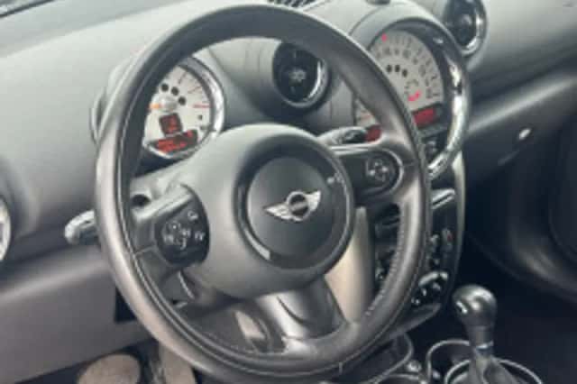 MINI Paceman (2015) thumbnail 6