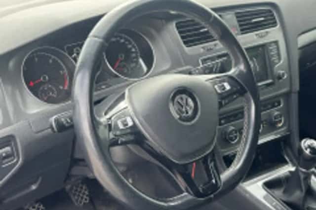Volkswagen Golf (2016) thumbnail 6
