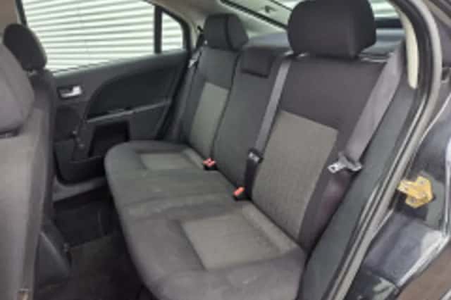 Ford Mondeo (2005) thumbnail 6