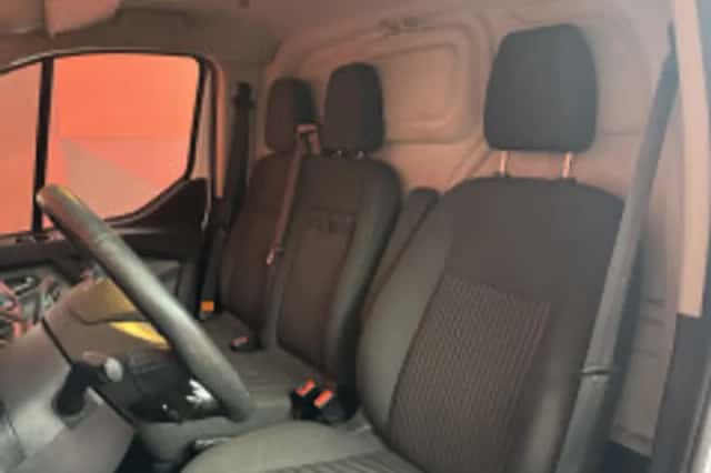 Ford Transit Custom (2013) thumbnail 4