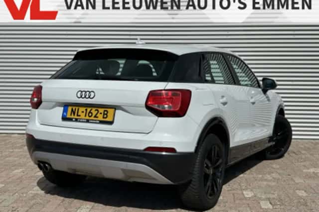 Audi Q2 (2017) thumbnail 2