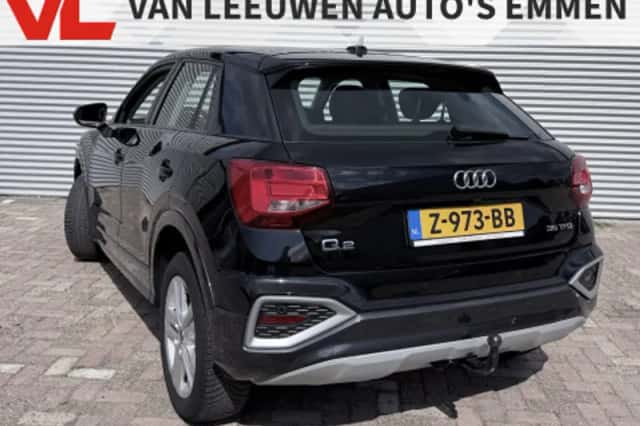 Audi Q2 (2020) thumbnail 2
