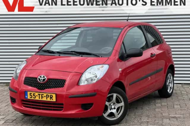 Toyota Yaris (2006) thumbnail 1