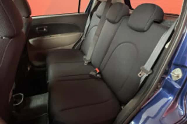 Daihatsu Sirion (2005) thumbnail 5