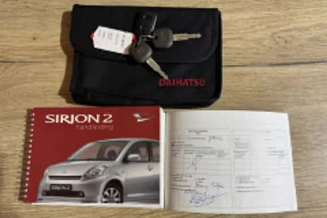 Daihatsu Sirion (2005) thumbnail 6