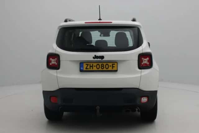 Jeep Renegade (2017) thumbnail 6