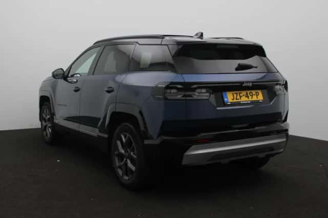 Jeep Compass (2026) thumbnail 2