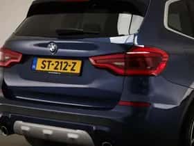 BMW X3 (2018) thumbnail 24