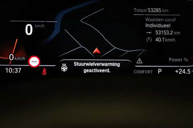 BMW X4 (2022) thumbnail 5