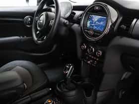 MINI Cooper (2020) thumbnail 3