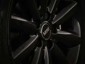MINI Cooper (2020) thumbnail 24